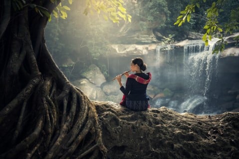 ฝันว่าเป่าขลุ่ย แปลว่าอะไร