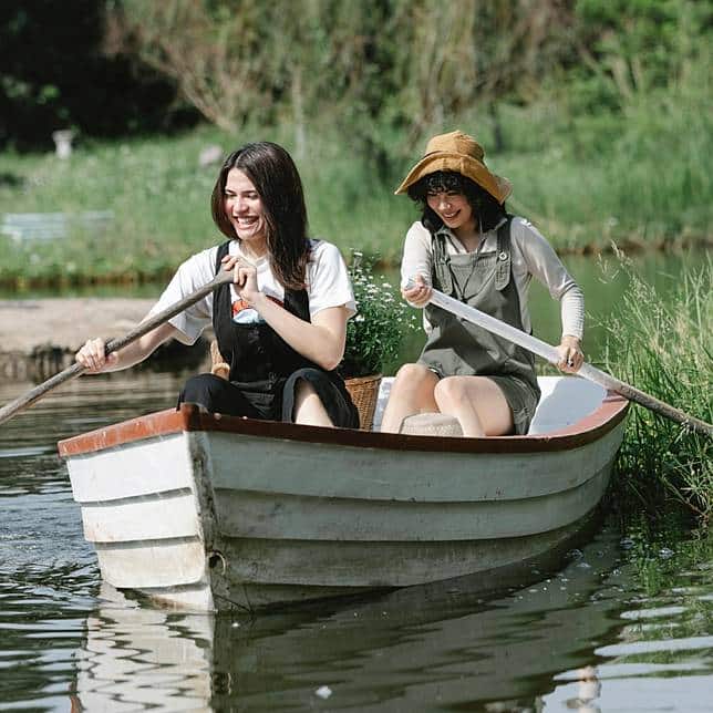 ฝันว่าพายเรือ เลขเด็ด